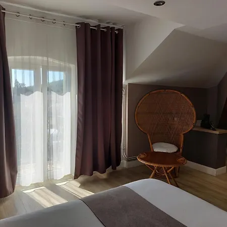 Ξενοδοχείο Logis Des Voyageurs 3*