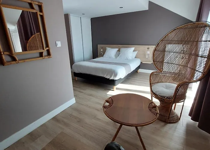 호텔 Logis Des Voyageurs